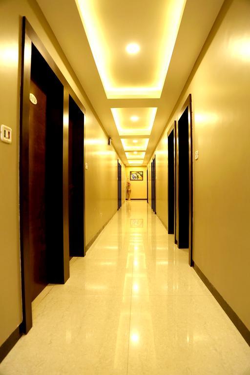 Hotel Shri Khedapati International Dewās Eksteriør bilde