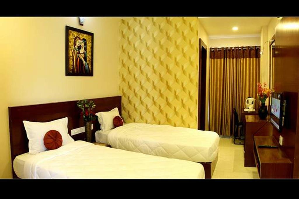 Hotel Shri Khedapati International Dewās Eksteriør bilde