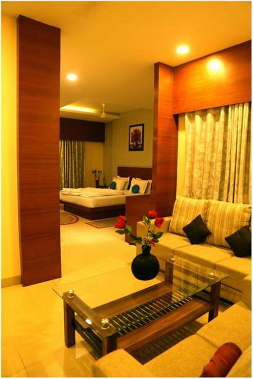 Hotel Shri Khedapati International Dewās Eksteriør bilde
